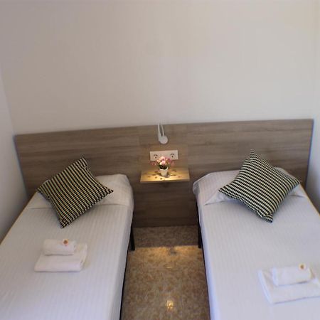 Agi La Pinta Apartment Roses Ngoại thất bức ảnh